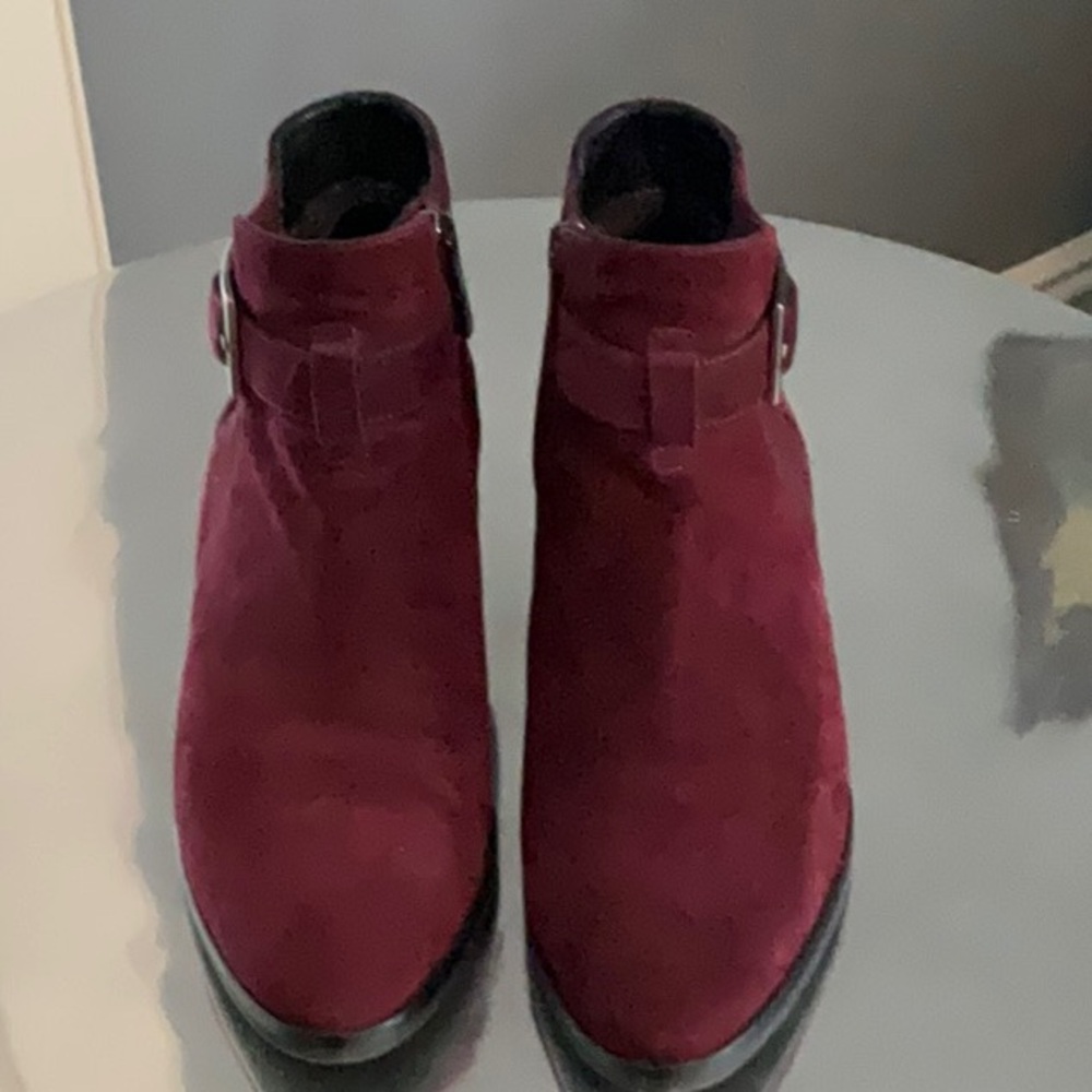 Aquatalia Suede Maroon/Wine Ankle Buckle Booties waterproof size 8.5